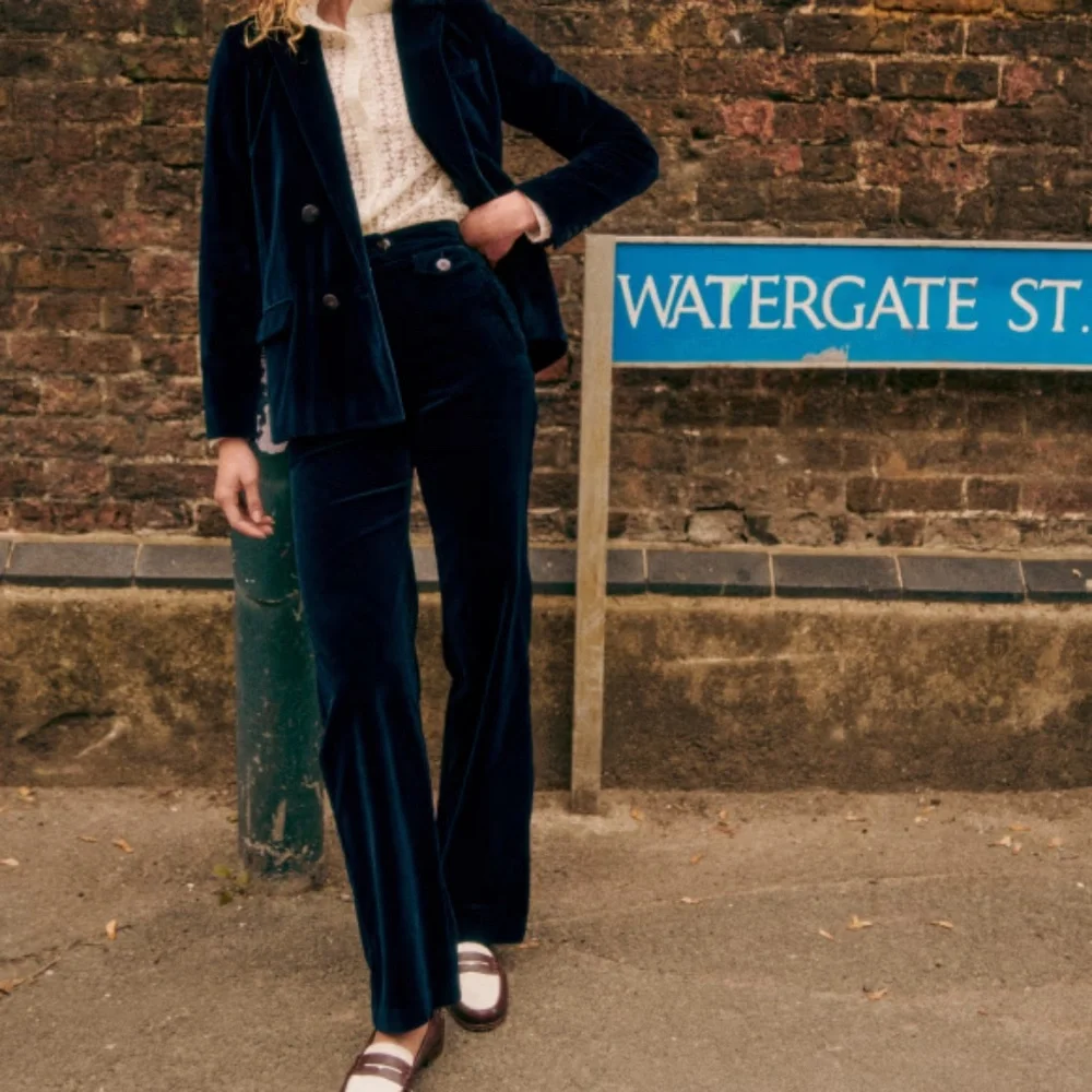 Sezane Velvet Florentine Trousers in Dark Blue Size 34